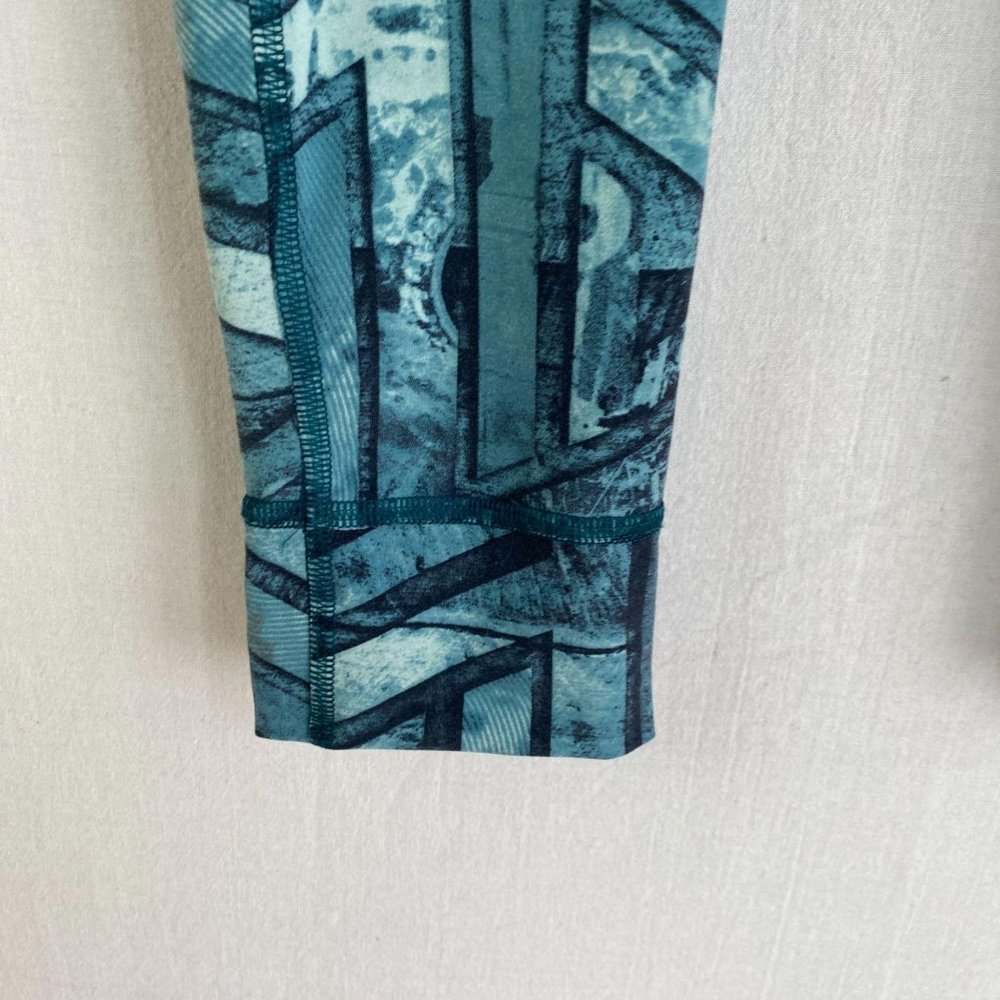 Reebok Blue Pattern Print Legging - image 4